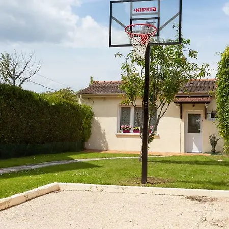 Angels Tatil Evi Coutevroult